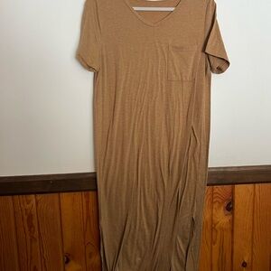 Tan Short Sleeve Maxi Dress